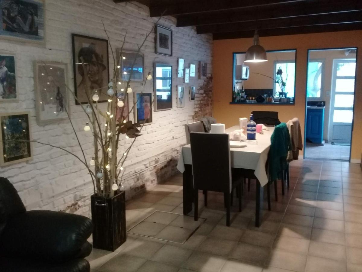 La Casa De Los Murales Avellaneda  Eksteriør bilde