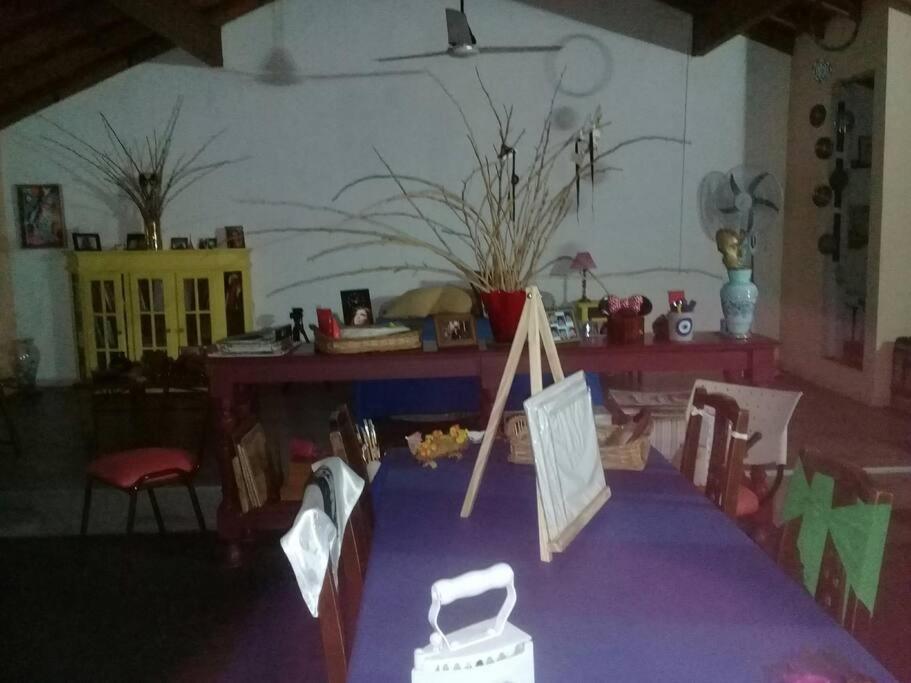 La Casa De Los Murales Avellaneda  Eksteriør bilde